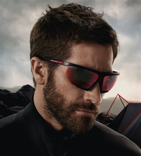 prada jake gyllenhaal.